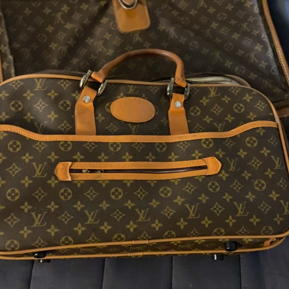 Authentic Louis Vuitton Vintage luggage bag. - Picture 3 of 15